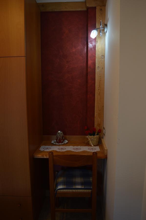 Residence Arvinei มาเลสโก ภายนอก รูปภาพ